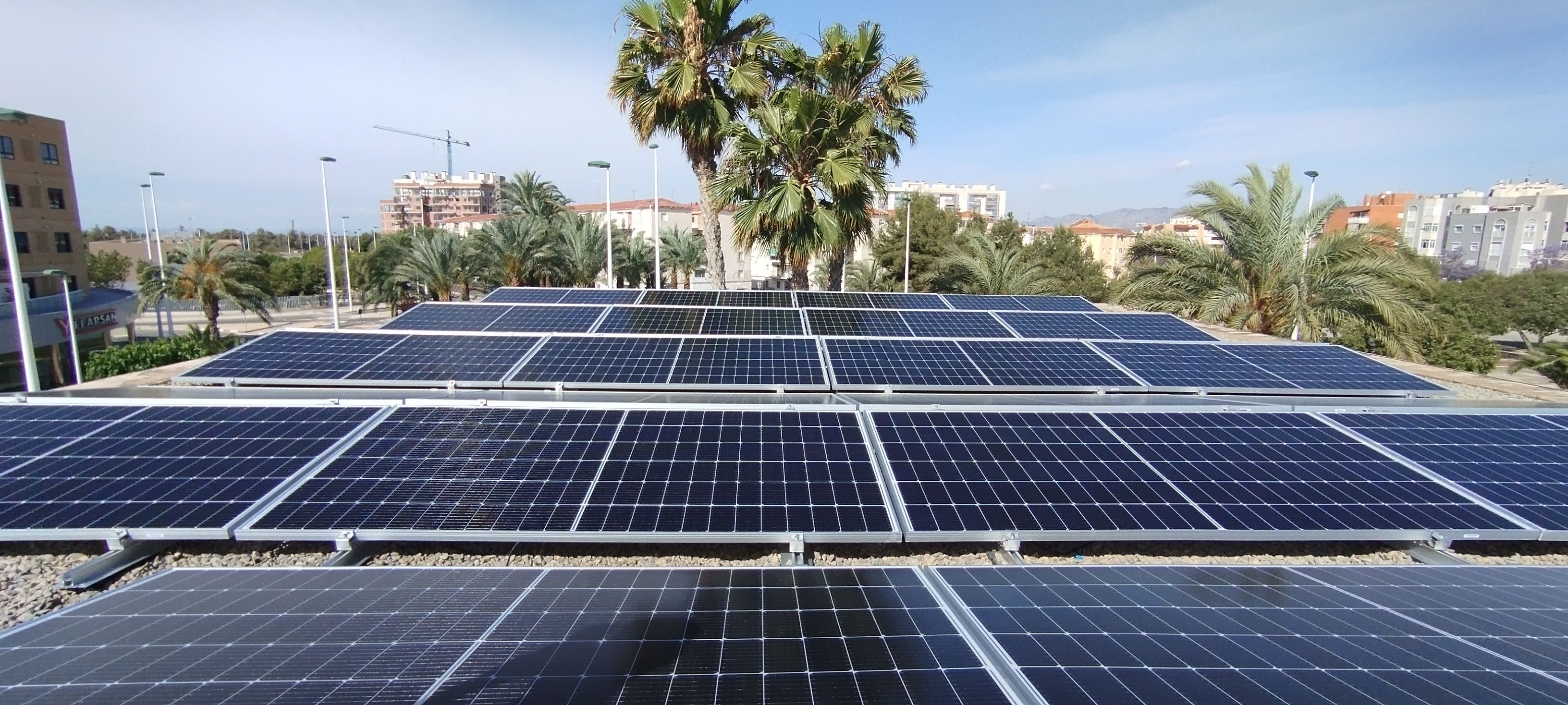 Fotovoltaica compartida aplicada a comunidades y negocios